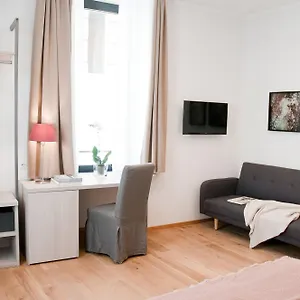 Giuturna Boutique 3*, Roma Italia