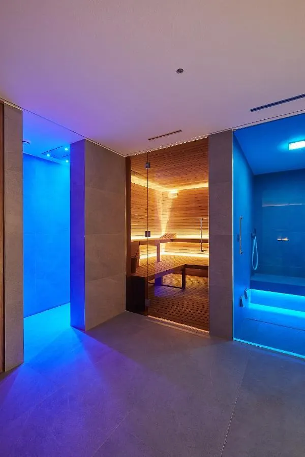 Dimora Degli Dei Hotel Livigno 4*,  Italy